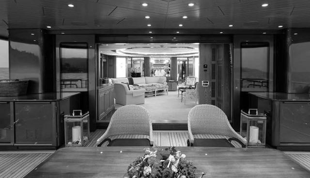 VIBRANCE yacht for sale 8
