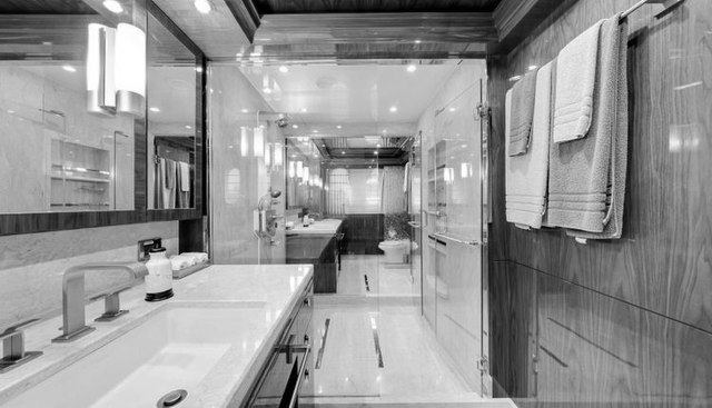 MESMERIZE yacht for sale 60