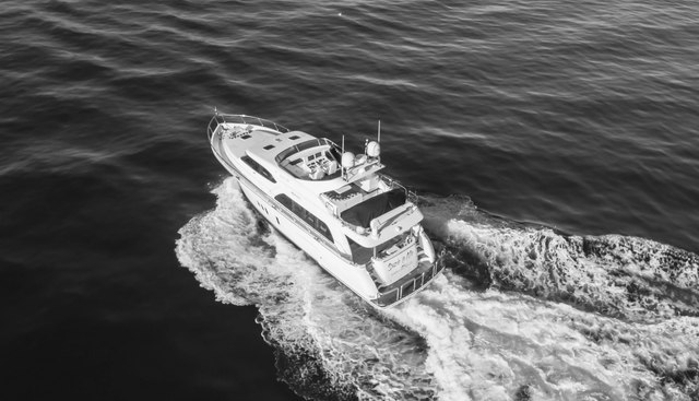 Suzie N Me yacht for sale 10