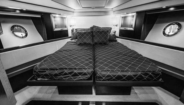 HAPPY DAZE IV yacht for sale 45