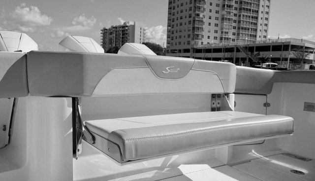 AF1 yacht for sale 39