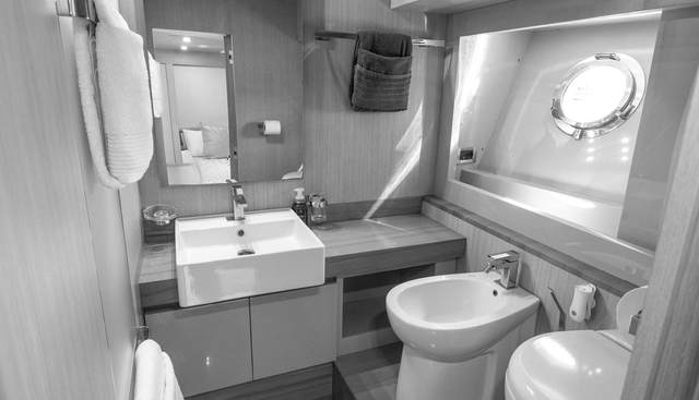 Sea Metri V yacht for sale 39