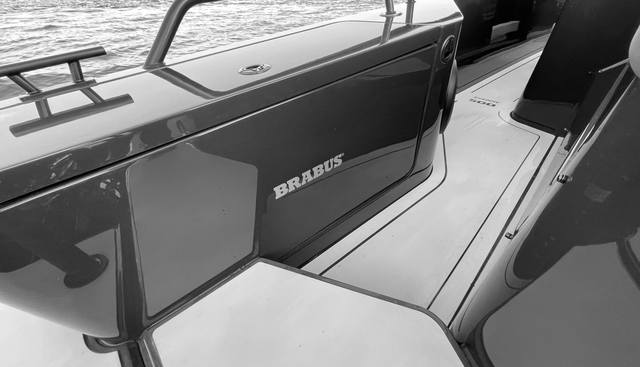 HOTT WATER yacht for sale 8