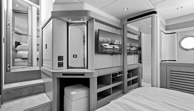 EMERALD yacht for sale 32