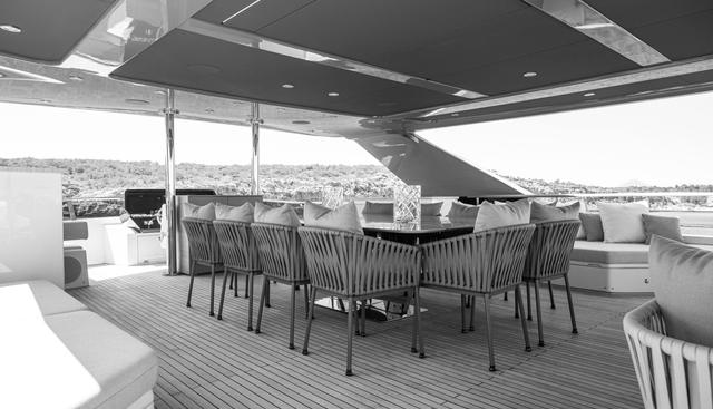 37XP-17 yacht for sale 13