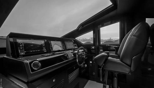 RIVA DIVA yacht for sale 18