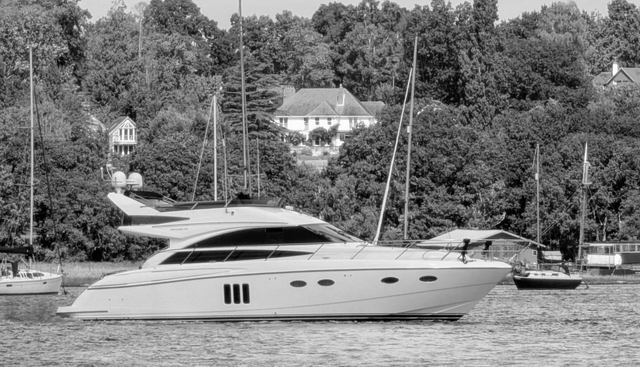 Escape of Ipswich yacht for sale 10