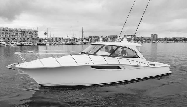 Commodore Two yacht for sale 22