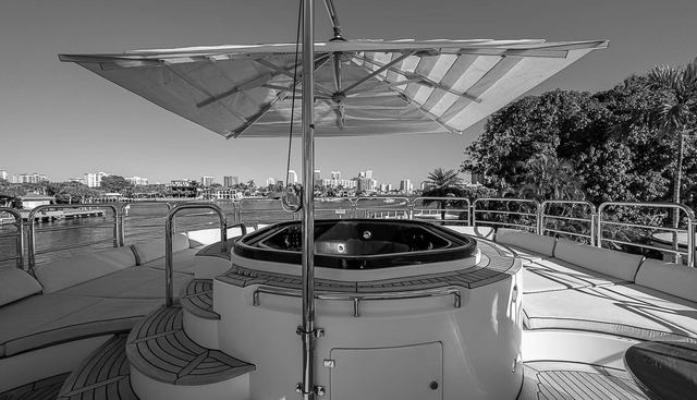 SEASCAPE V yacht for sale 90