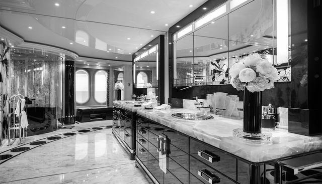 PHOENIX 2 yacht for sale 15