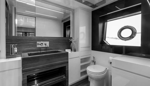 RIES yacht for sale 17
