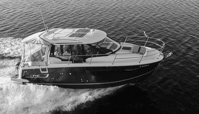Jeanneau Weekender Offshore yacht for sale 2
