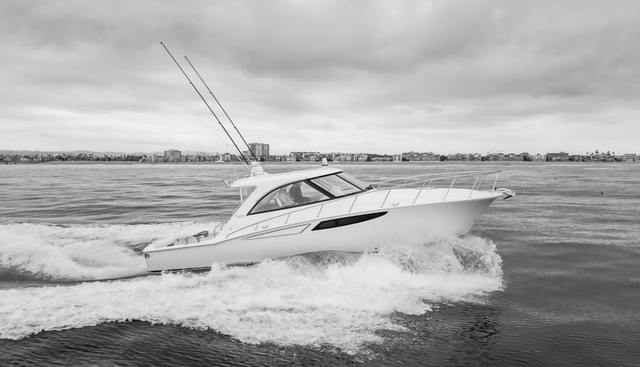 Commodore Two yacht for sale 14