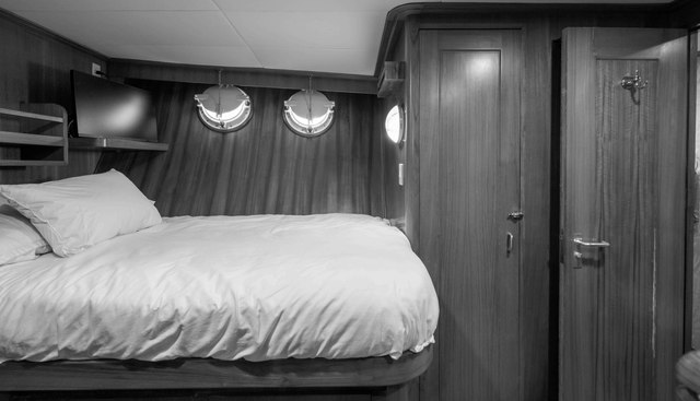 ARIES yacht for sale 83