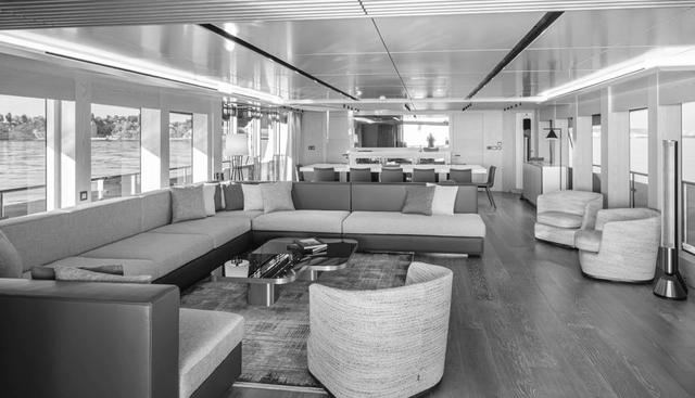 NUMARINE 40MXP yacht for sale 20