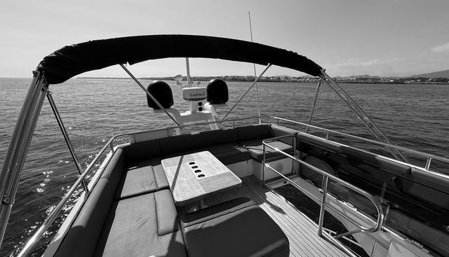 noname yacht for sale 30