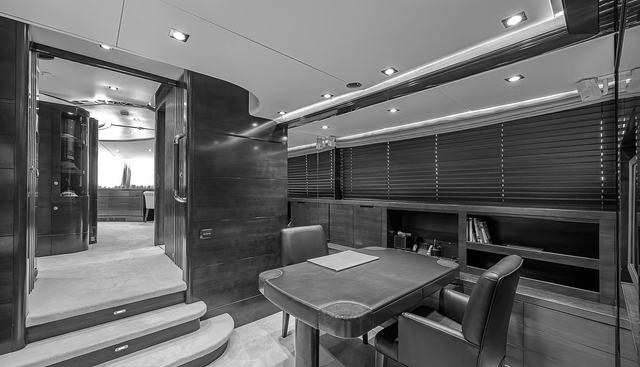 SEASCAPE V yacht for sale 30