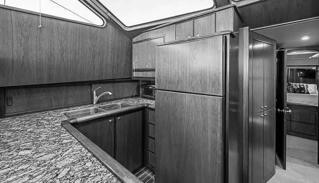 UNCORKED yacht for sale 22