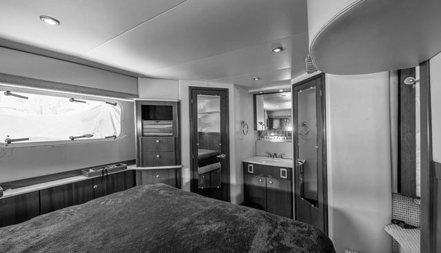 noname yacht for sale 33