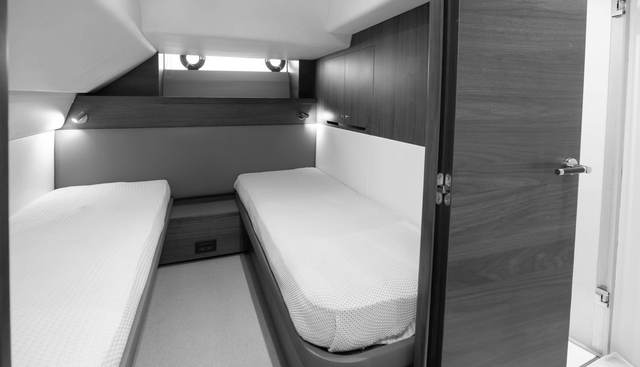SERENATA yacht for sale 20