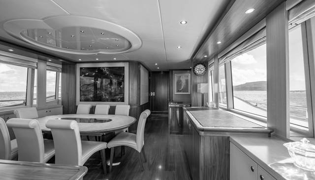 FIREFLY yacht for sale 20