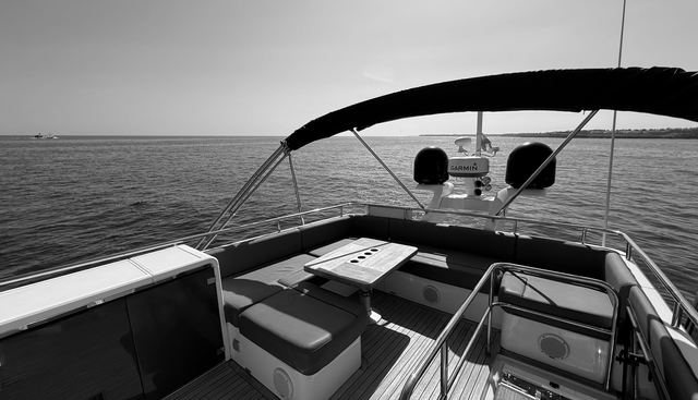 noname yacht for sale 32