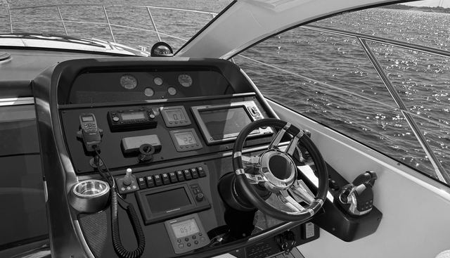 FAMIGLIA yacht for sale 15