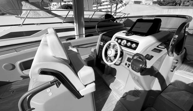 INCHA yacht for sale 8