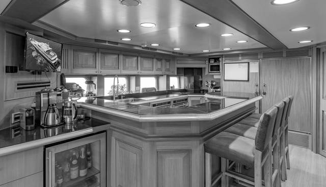 FOCUS yacht for sale 15