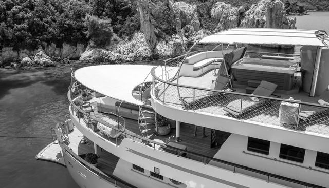 DONNA DEL MARE yacht for sale 10