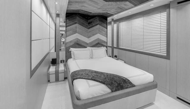 NEVERLAND yacht for sale 39