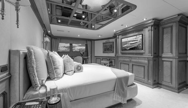 AMANTI yacht for sale 10