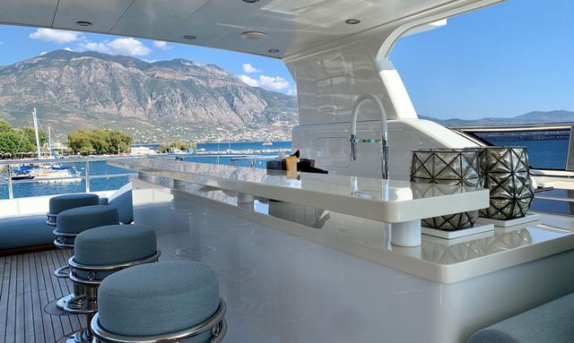 Mocean yacht Upper Deck