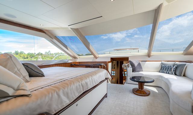 Zephyr yacht Forward Master Cabin