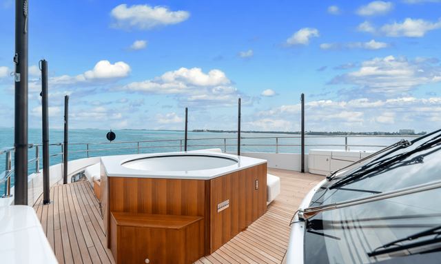 Fifth Season yacht Foredeck Hot Tub