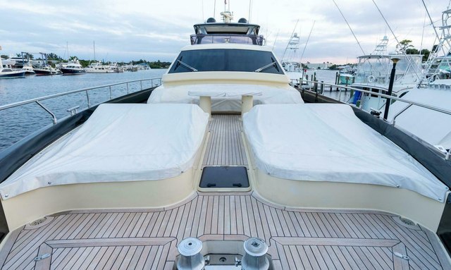 Vitamin Sea yacht Foredeck Sun Pads