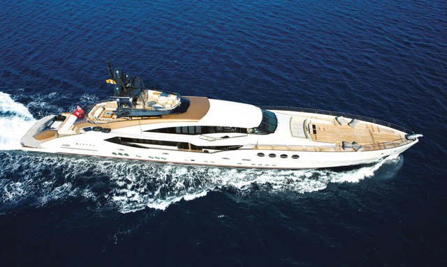 Lady M yacht Exterior Profile