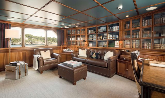 Moon River yacht Convertible Library