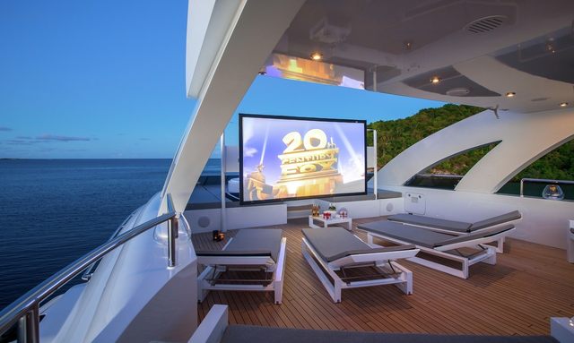 G3 yacht Outdoor Cinema 