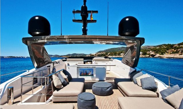 Musha yacht Expansive Flybridge