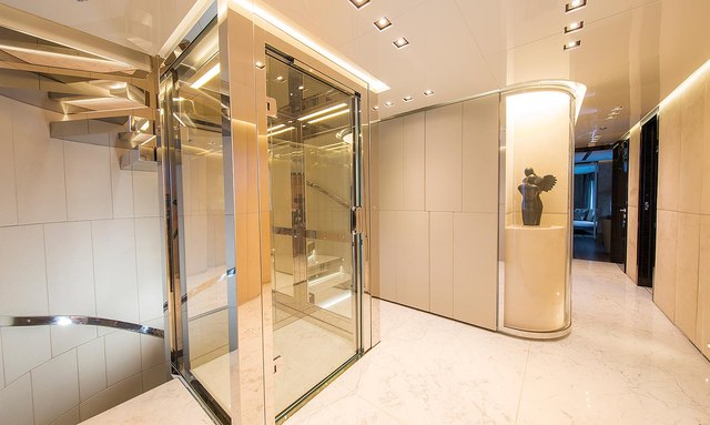 Ouranos yacht Glass Elevator 