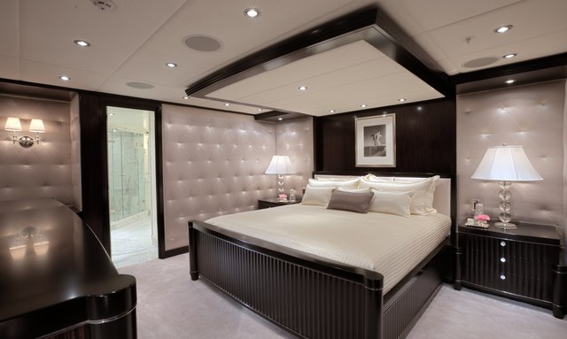 Carpe Diem yacht Master Suite Layout