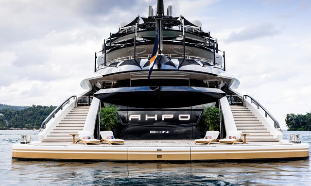 Ahpo yacht Large Aft Spaces