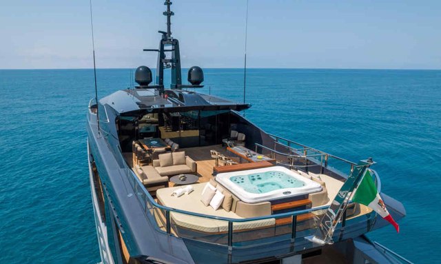 R.R. yacht Luxury Extras