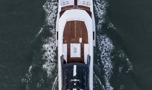 Entourage yacht Hybrid Propulsion