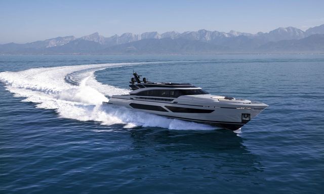 Effe yacht Sleek Sporty Exterior Lines