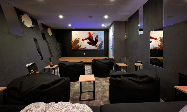 Ohana yacht Private Cinema