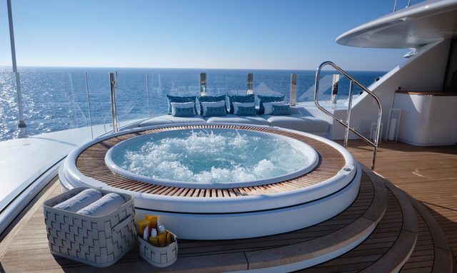 Zen yacht Private Owner's Deck