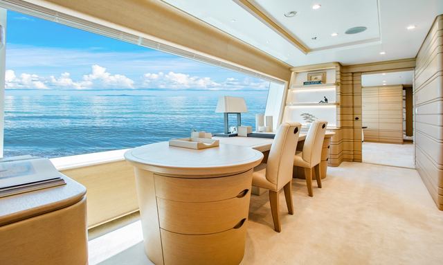 The Jewel yacht Full Height Windows