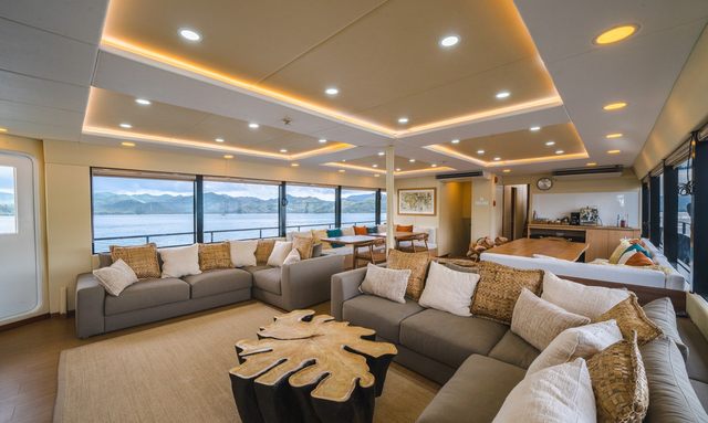 Southern Cross yacht Main Salon Design